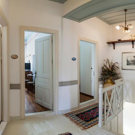Nostos Guesthouse Kythira Town Exterior photo