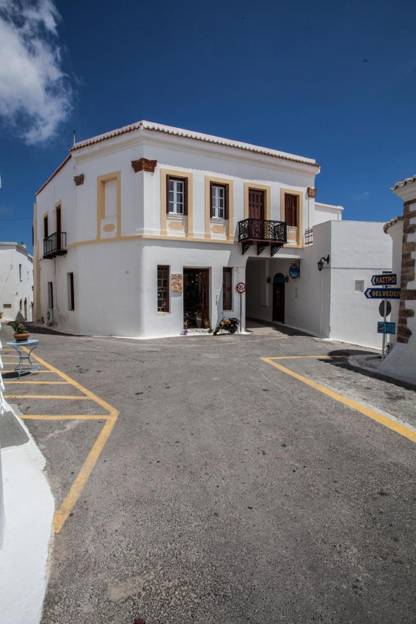 Nostos Guesthouse Kythira Town Exterior photo