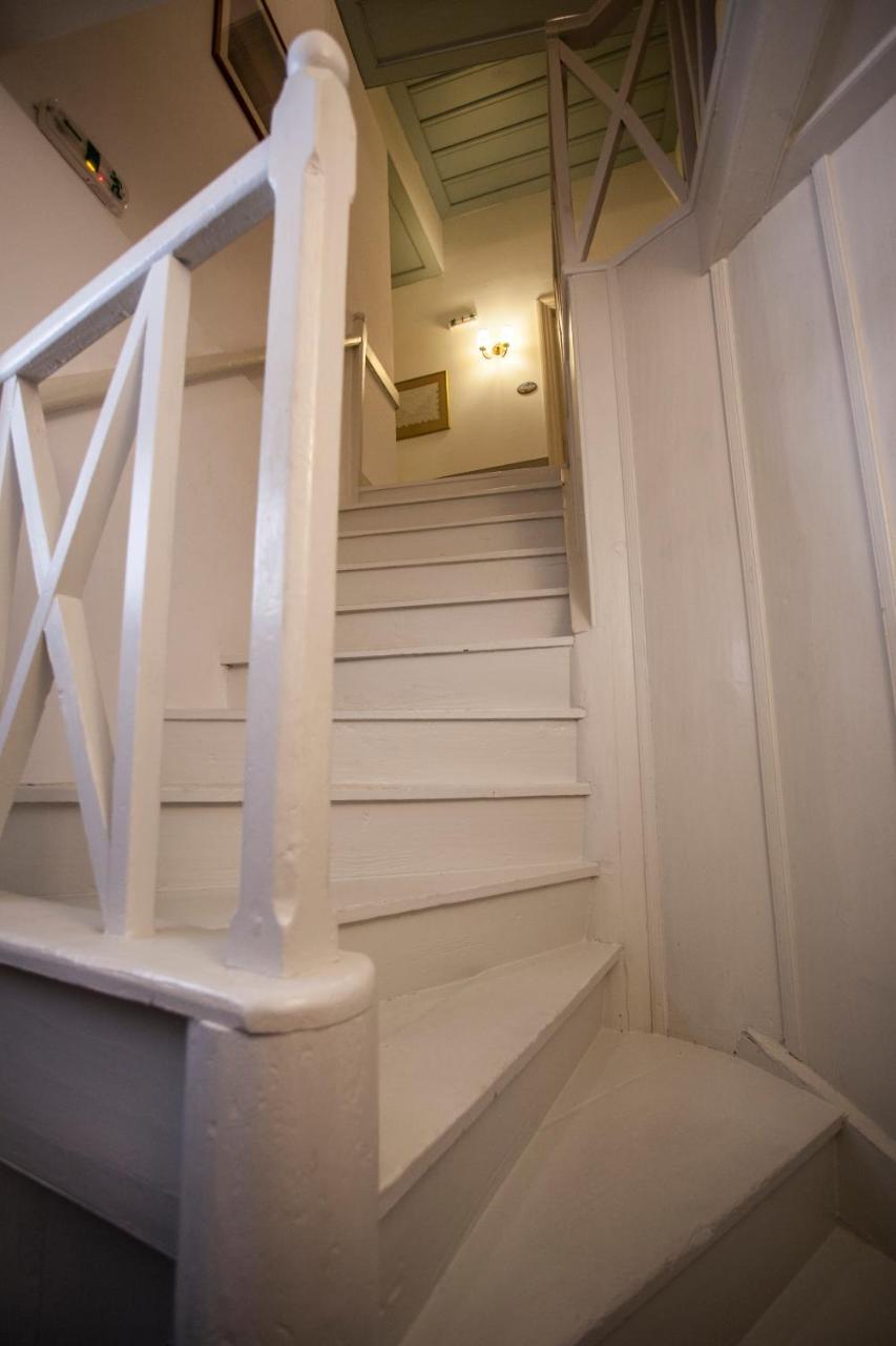 Nostos Guesthouse Kythira Town Exterior photo